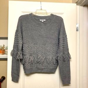 BB Dakota size XS Heather Grey Long Sleeve Sweater